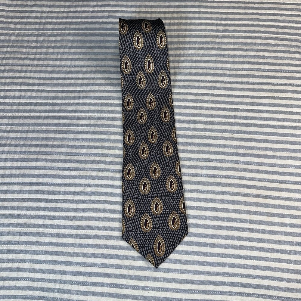 Bill Blass Black Label 100% Silk Tie Made Is USA Geometric‎ Oval Navy Gold